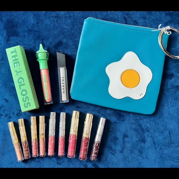 LOT NWT JEFFREE STAR & KYLIE JENNER HIGH END LIP AND MAKEUP BAG